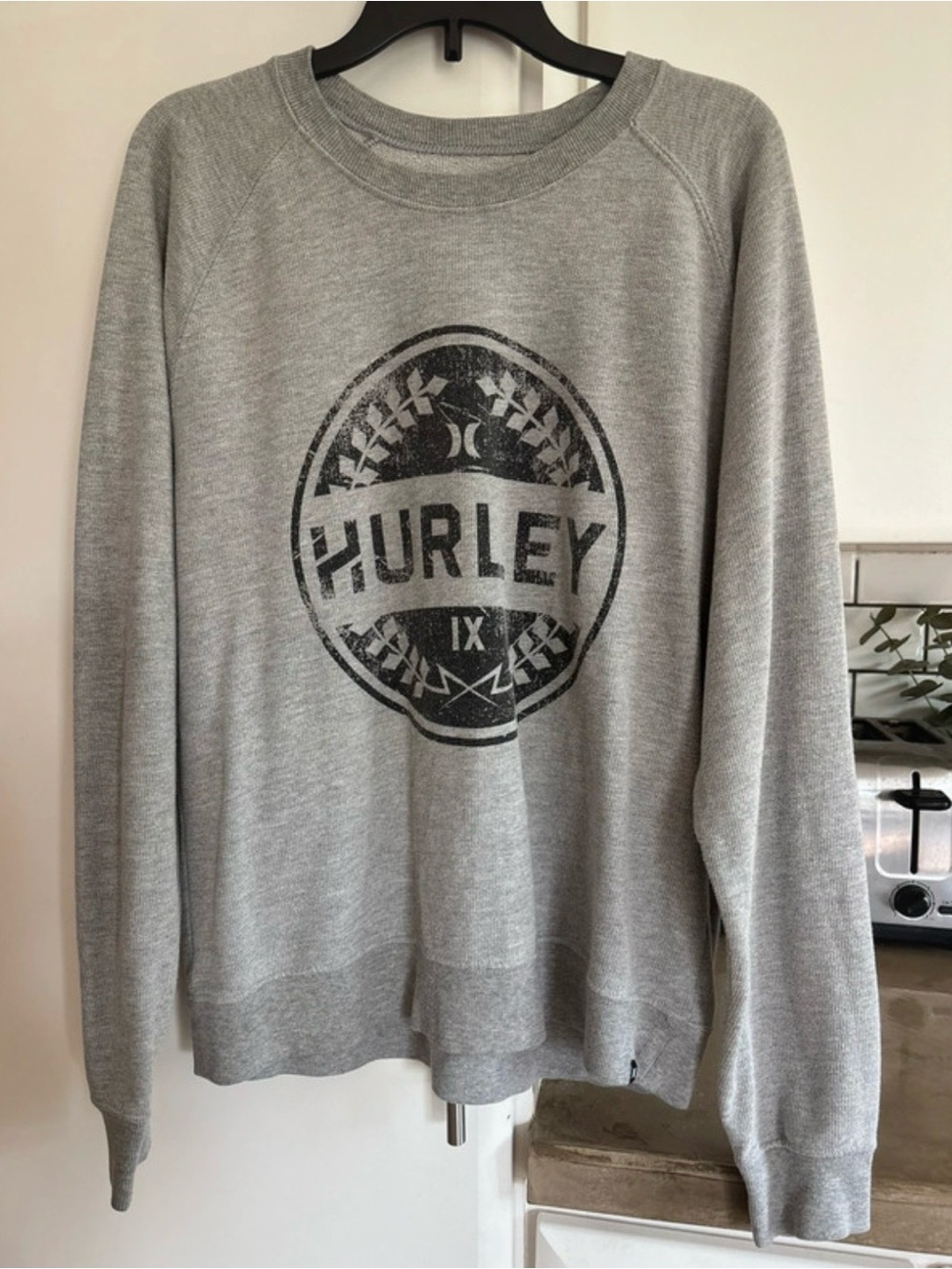 Hurley Light Gray Crewneck Sweatshirt with Black Logo